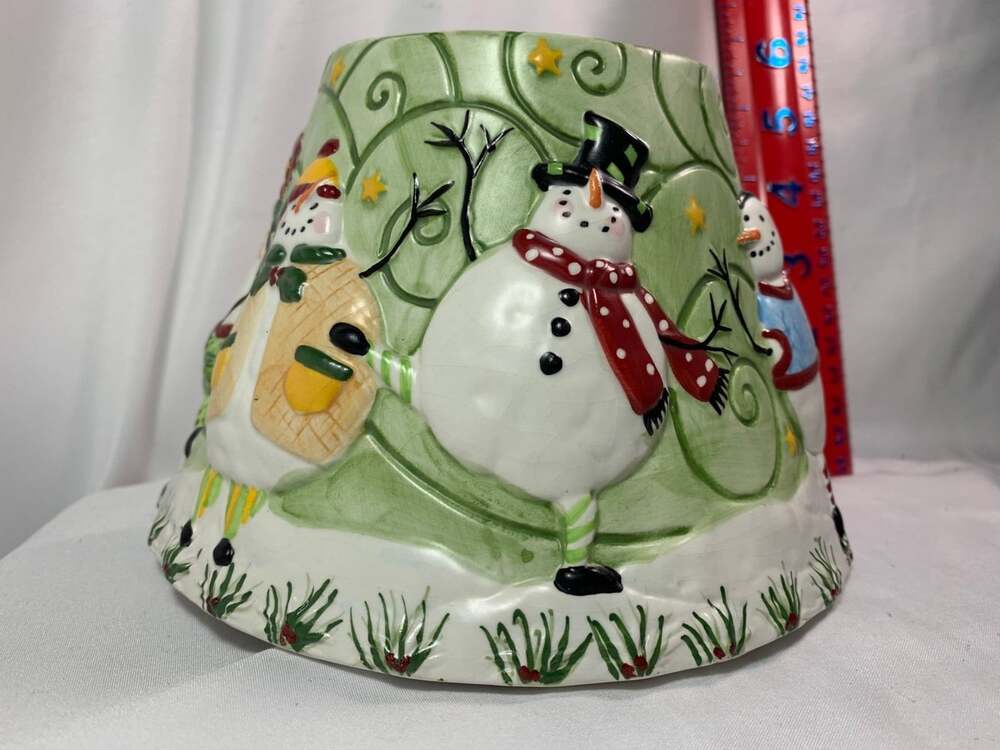 YANKEE CANDLE Christmas Holiday Fun Snowmen Ceramic Jar topper Shade swirls